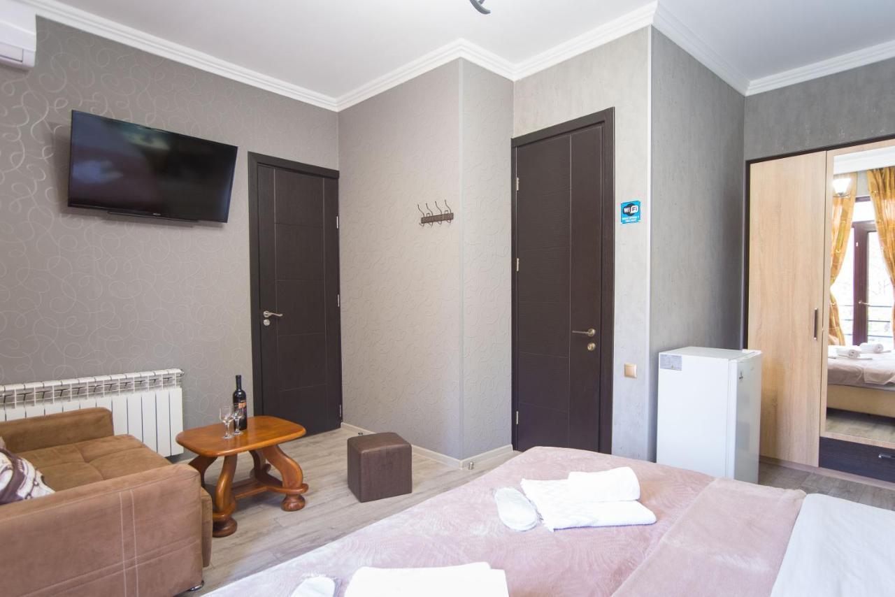 Hotel Terrace House Near Opera Tiflis Exterior foto