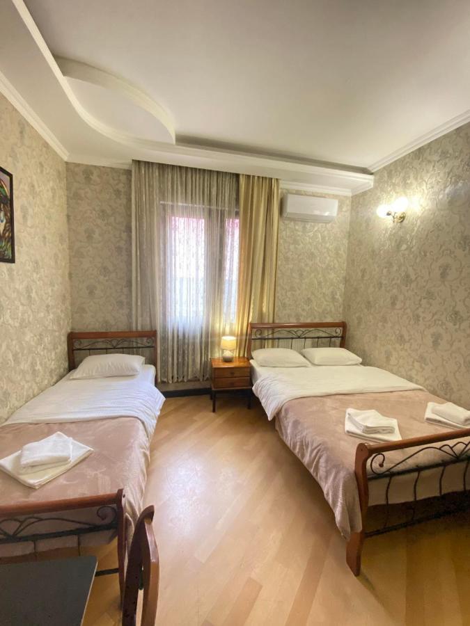 Hotel Terrace House Near Opera Tiflis Exterior foto